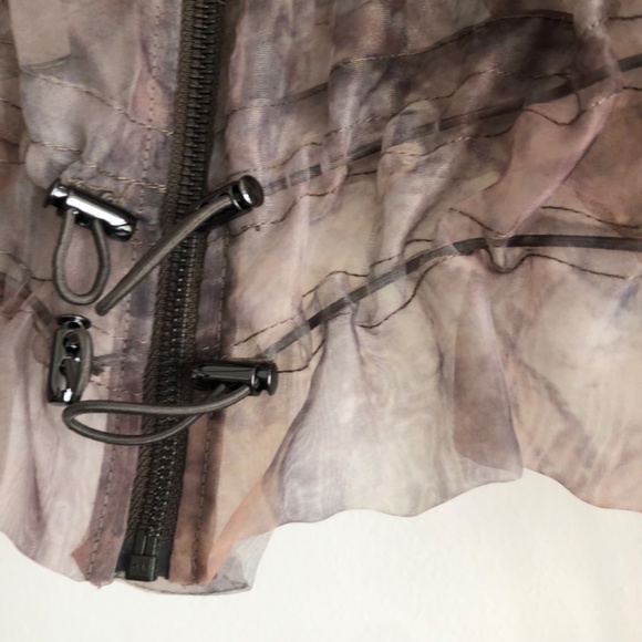 ♡ Sheer Jacket with zipper drawstring details - Picture 10 of 17